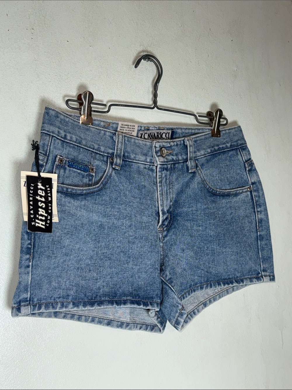Z. Cavaricci Vintage Y2K Hipster Low Rise Medium Wash Denim Shorts Sz 27 NWT! - Picture 3 of 15